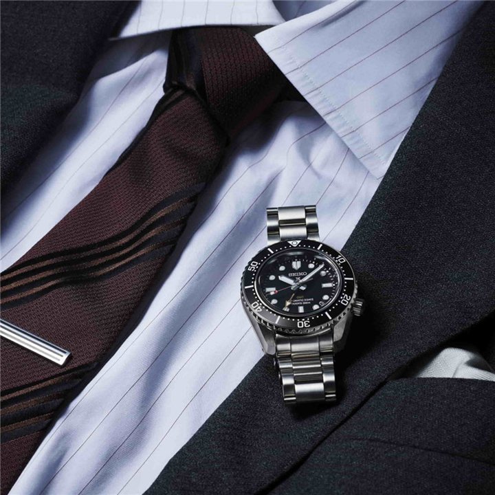 SEIKO PROSPEX Mod. GMT DIVER'S 200M - WW.SPB383J1 - Teknashop Ltd
