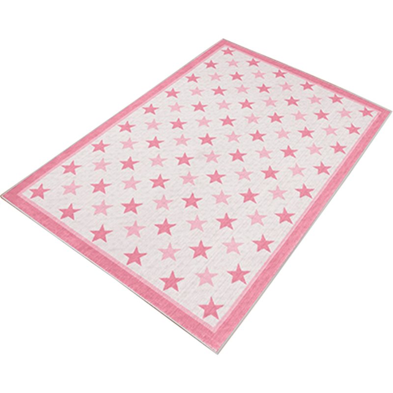 ALFOMBRA DE POLIESTER ESTAMPADA 80 X 120CM MODELO PINKREDSTARS MULTICOLOR