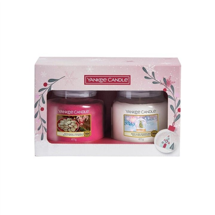 Set Yankee Candle: Snow Globe Wonderland, Peppermint, Scented Candle, 411 g + Peppermint Pinwheels, Peppermint, Scented Candle, 