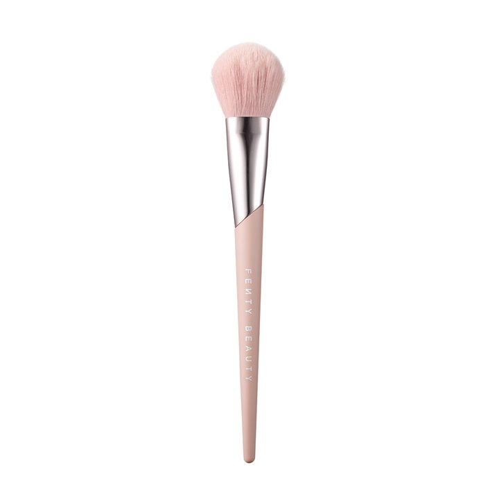 Fenty Beauty, Sculpting Bronzer Brush, Sculpting Bronzer Brush, Bronzer Brush, 195 - Teknashop Ltd