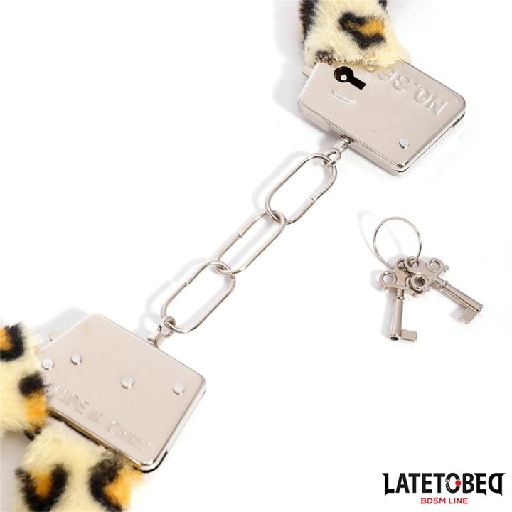 Furry Metal Cuff Animal Print Leopard - 8436615009176 - Teknashop Ltd