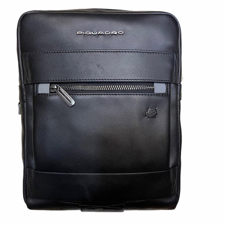 Piquadro, Obidos Crossbody Bags - Teknashop Ltd