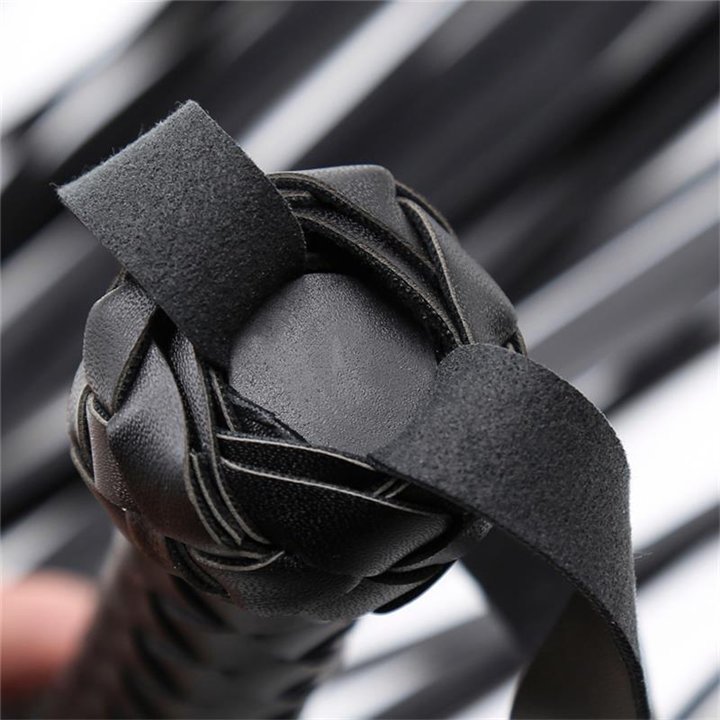 Barbed Flogger 50 cm - 8436615000876 - Teknashop Ltd