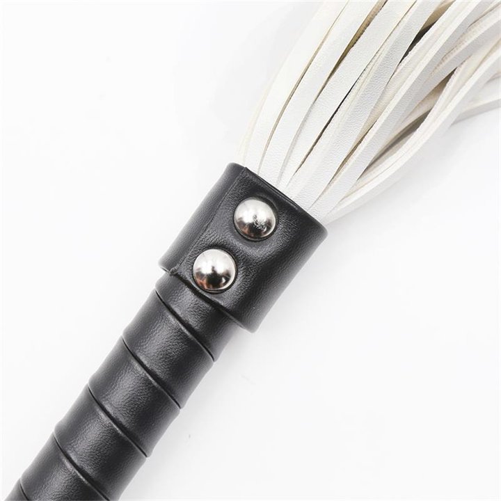 Double Rivet Flogger 44 cm - 8436615000852 - Teknashop Ltd