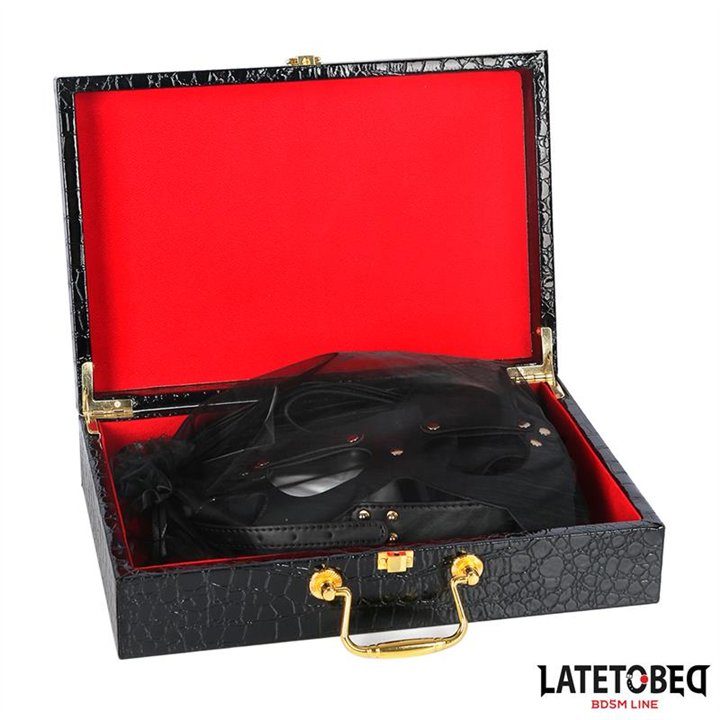 Bondage Kit 8 pcs with Case - 8436615009015 - Teknashop Ltd
