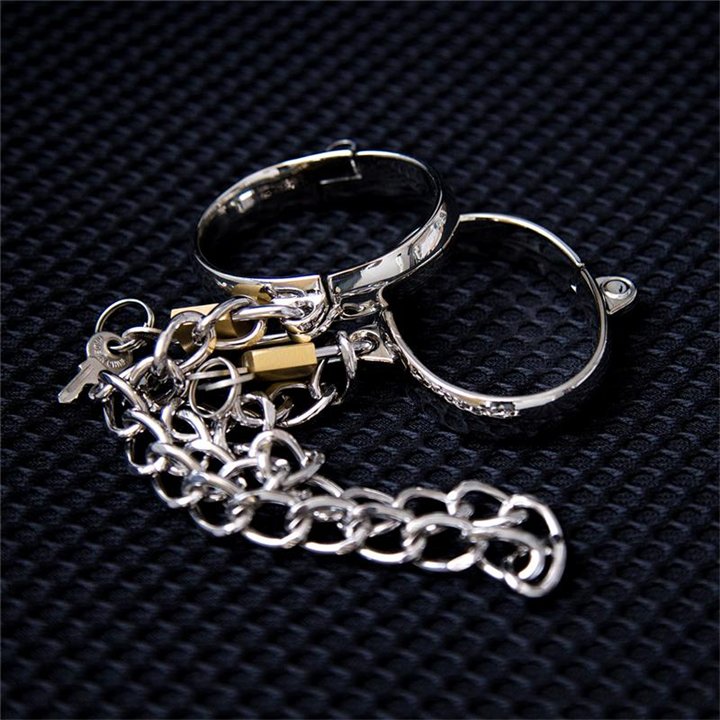 Metal Hand Cuff for Women 5,5 cm - 843658379498 - Teknashop Ltd