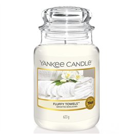 Yankee Candle, Fluffy Towels, Scented Candle, 623 g - Teknashop Ltd