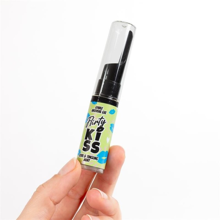Flirty Kiss Strawberry and Mint Oral Sex Gels 2x8g - F3743 - Teknashop Ltd