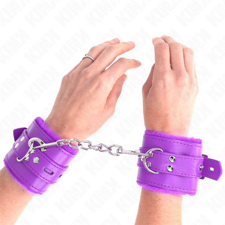 KINK - FUR LINED WRIST RESTRAINTS WITH SQUARE HOLES PURPLE AND PURPLE BELT ADJUSTABLE 17-29 CM X 6 CM - D-241031