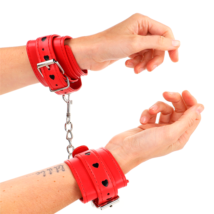 KINK - RED WRIST RESTRAINTS WITH BLACK HEART INLAY ADJUSTABLE 21-28 CM X 5.5 CM - D-241055